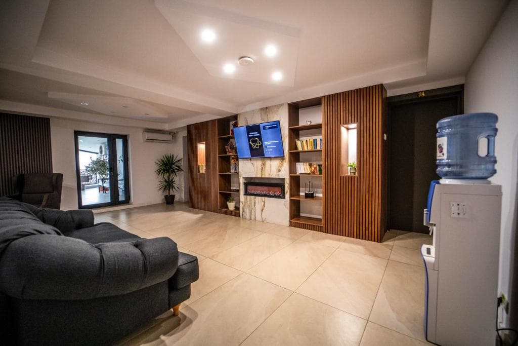 Lounge cu șemineu